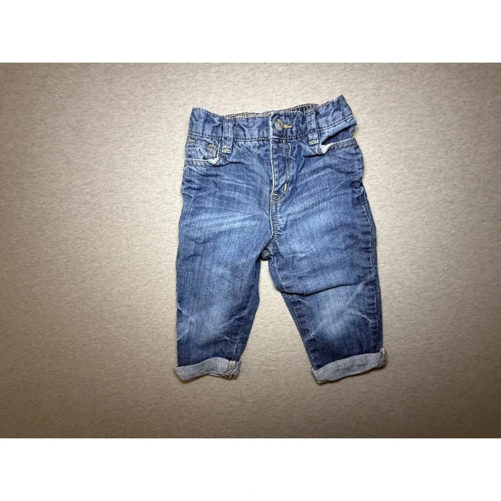 Baby GAP. blue jean. 18-24 month infant size. super cute. comfortable fit